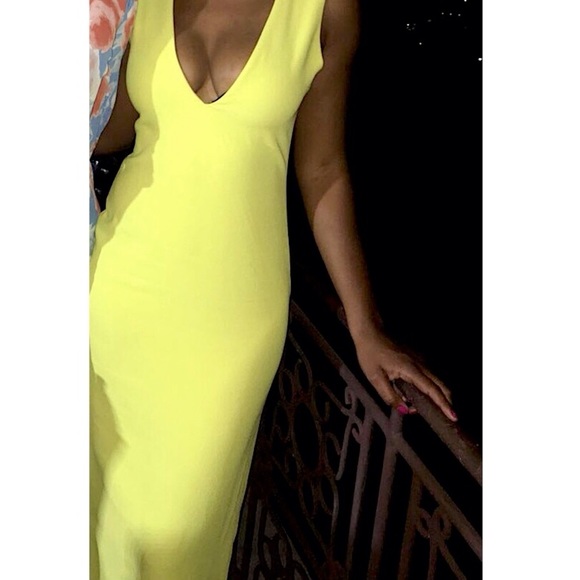 Rubber Ducky Productions, Inc. Dresses & Skirts - 🔥Worn only once🔥Rubber Ducky yellow maxi dress!